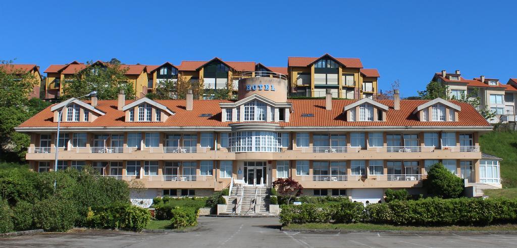 Residencia Miramar Hotel San Vicente De La Barquera Exterior photo